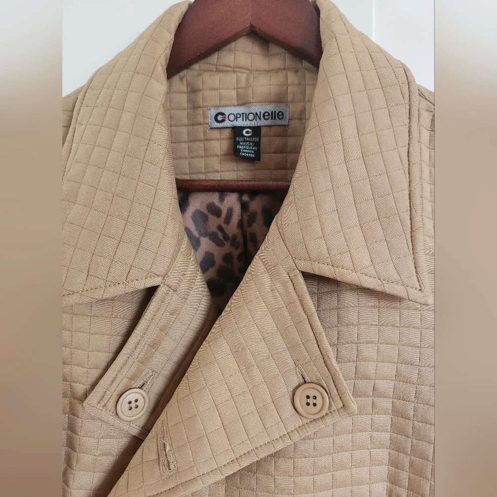Quilted jacket - Picture 2 of 8